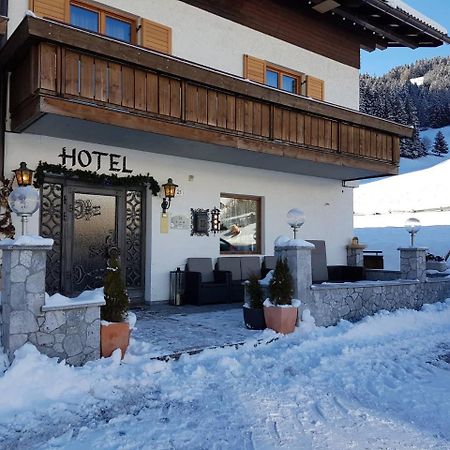 Hotel Silvesterhof Dobbiaco Luaran gambar
