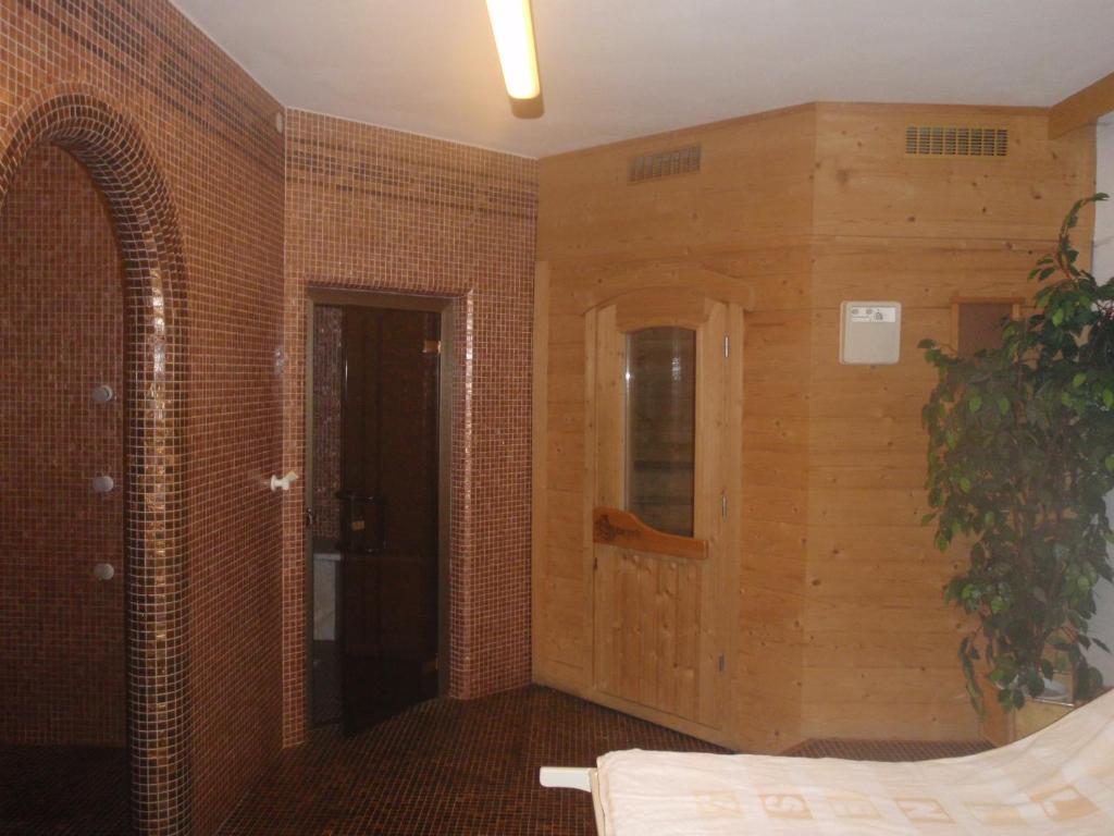 Hotel Silvesterhof Dobbiaco Luaran gambar