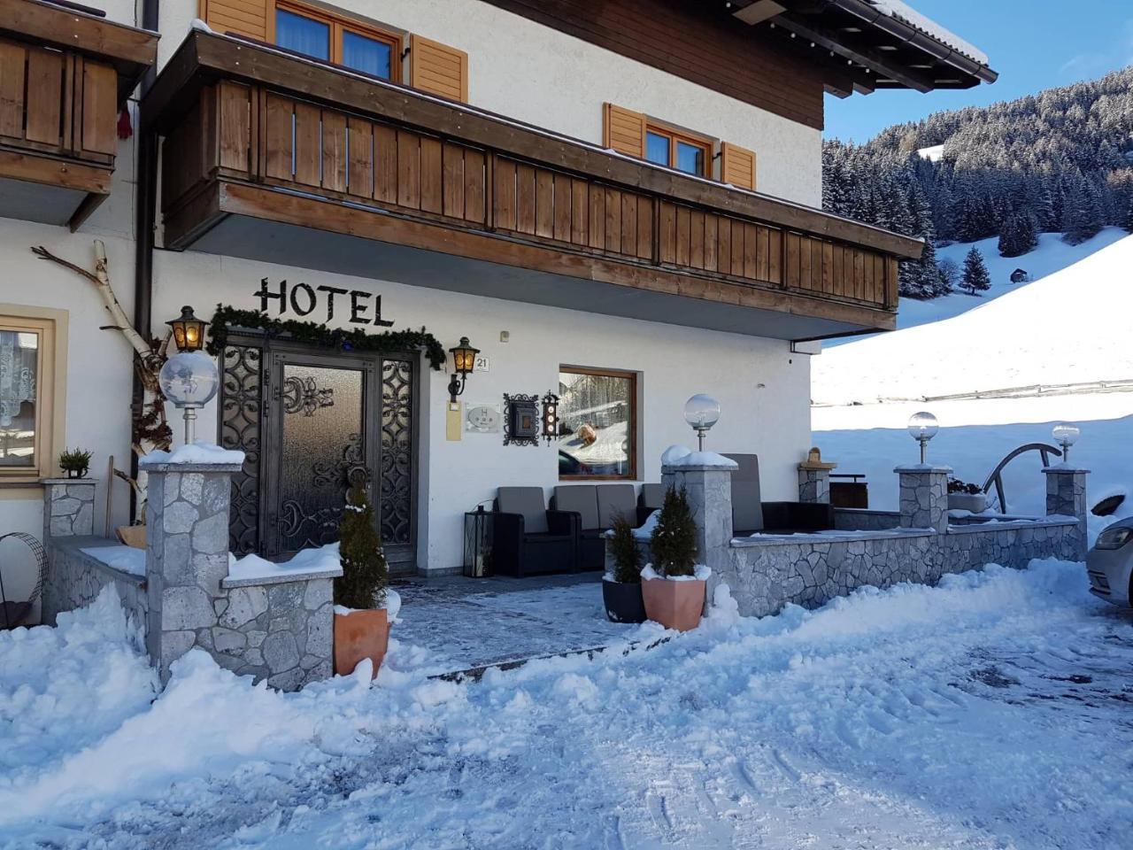 Hotel Silvesterhof Dobbiaco Luaran gambar